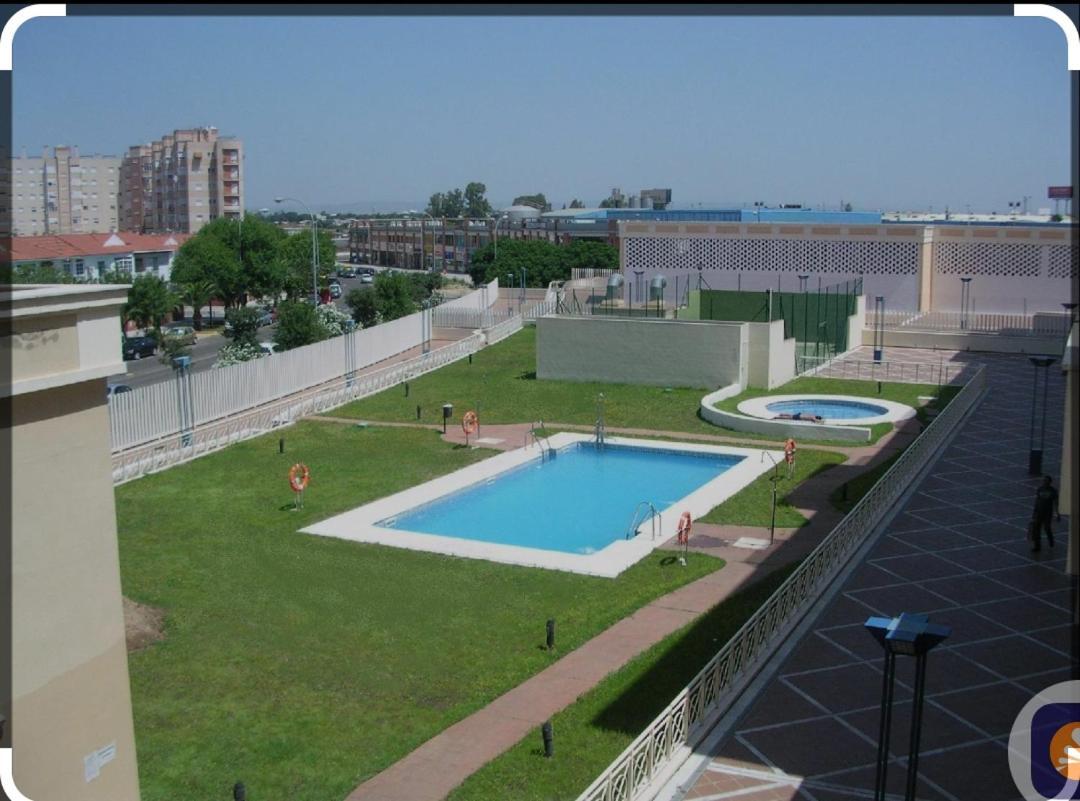 Apartamento De Lux Sevilla Este Sevilha Exterior foto